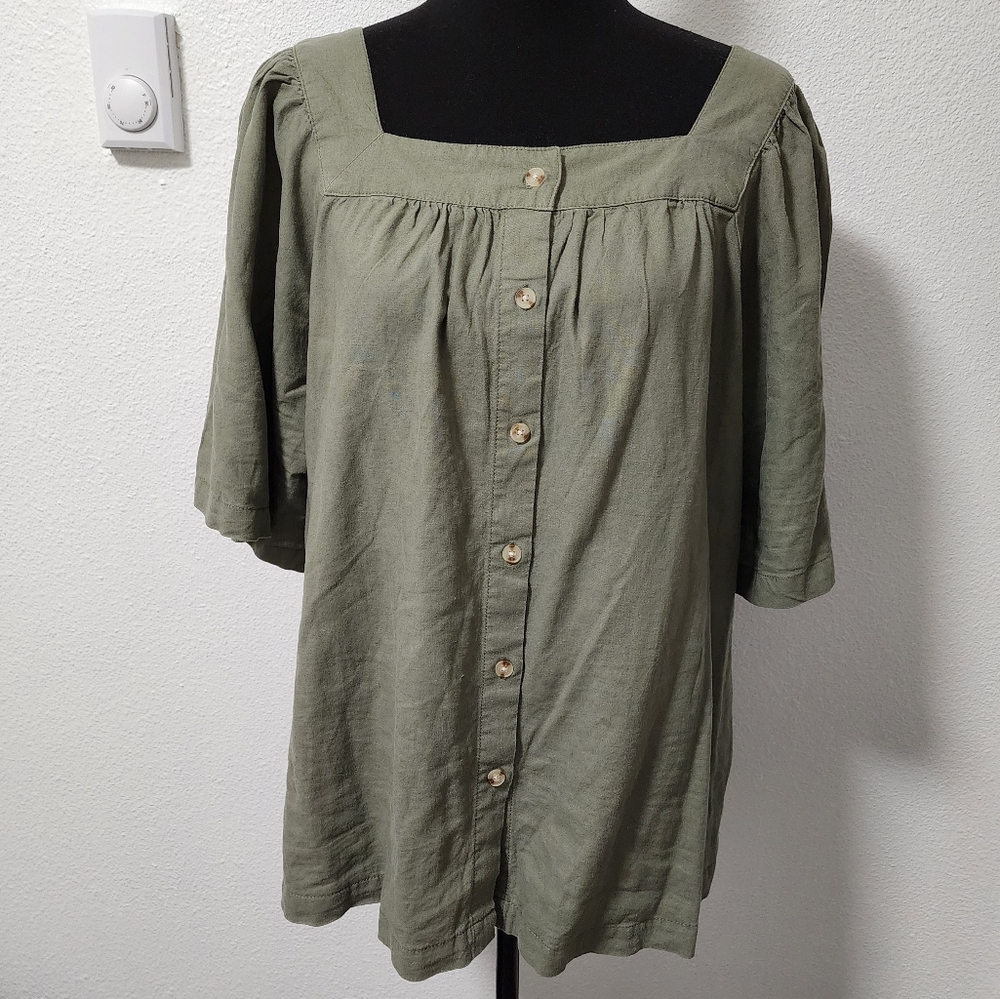 Caffé Marrakesh Sage Green Linen Square Neck Button Down Lagenlook Blouse